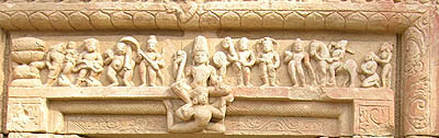 batesara, early 8th century, Dasavatara and Vishnu in the centre